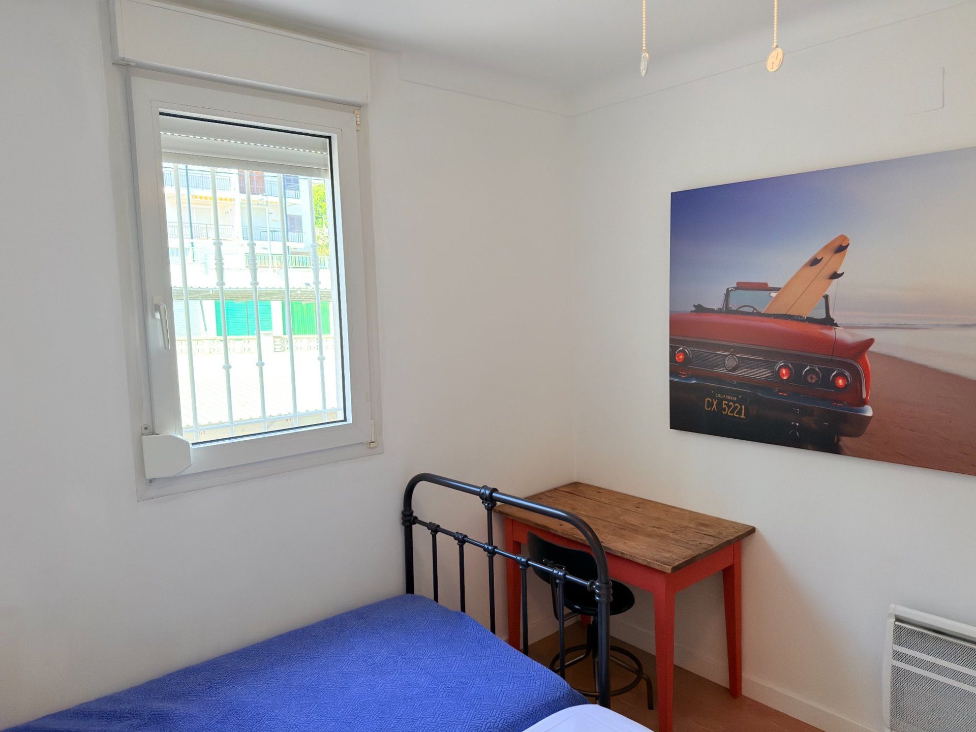 Bureau chambre location saisonnière Roses Costa Brava